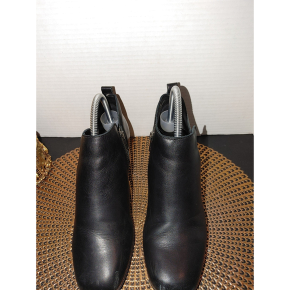 Born Kenzy Leather Ankle Booties Size 8M - Picture 3 of 5